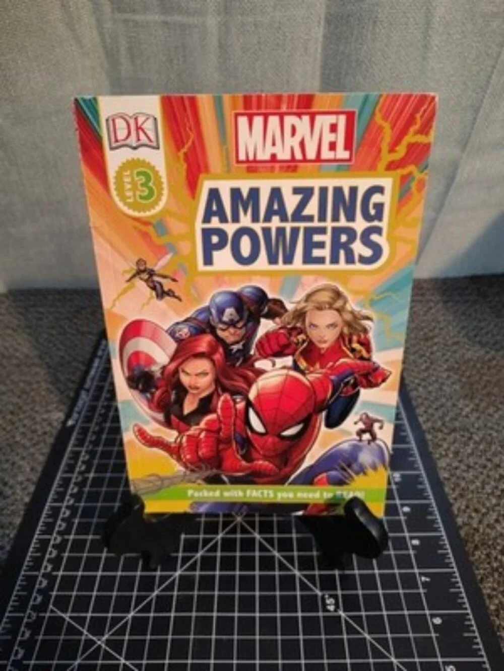Marvel Amazing Powers (DK Readers Level 3) - Paperback - VERY GOOD